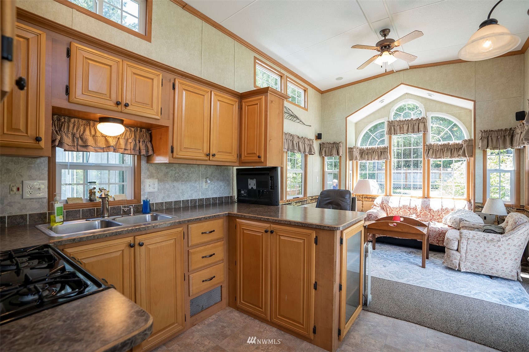 4411 Mahncke Road Southwest Longbranch, WA 98351 - Photo 15 of 28 Gallery Image 15
