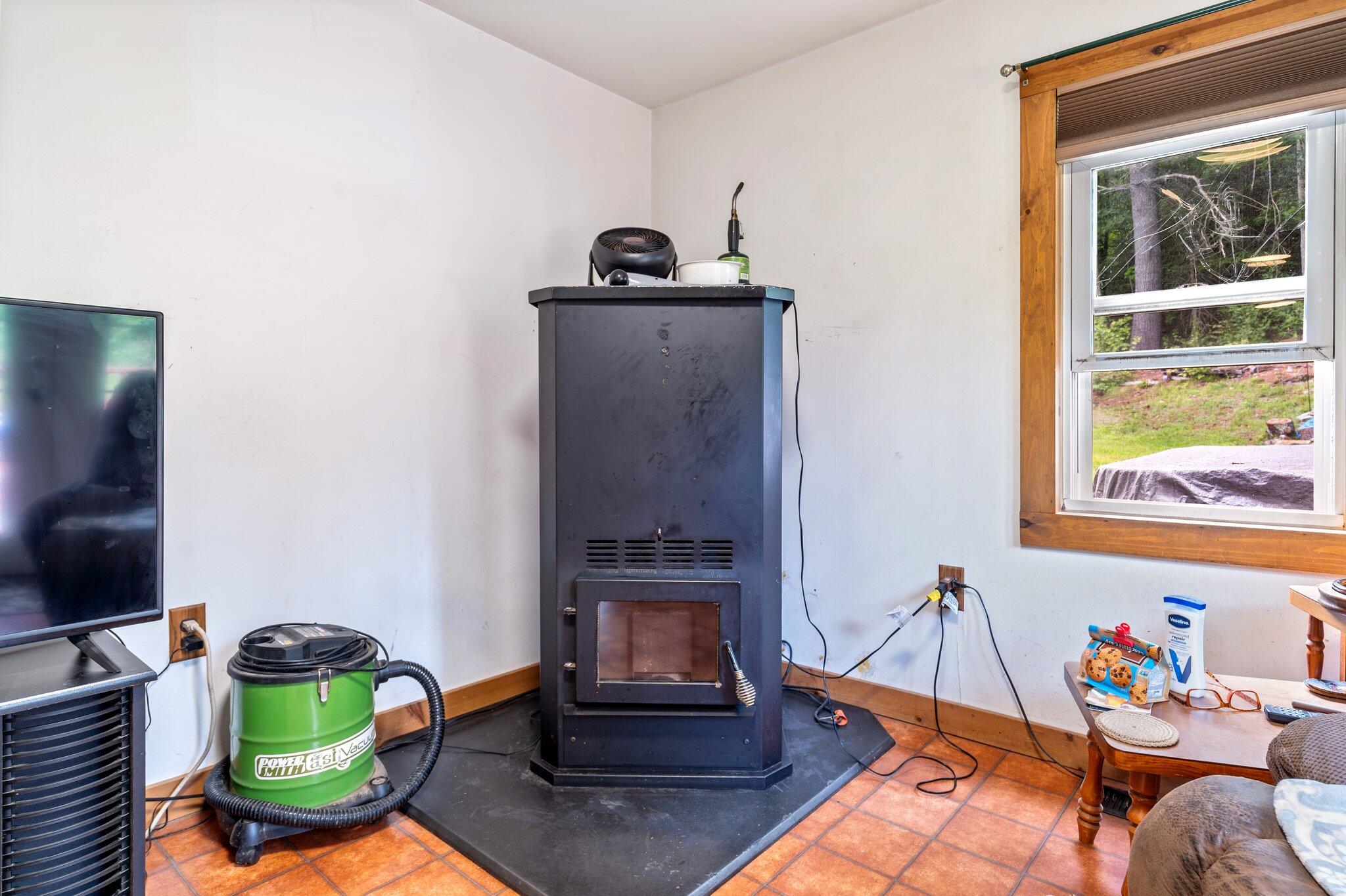 347 Federal Road Livermore, ME 04253 - Photo 22 of 37 19-web-or-mls-DSC00041