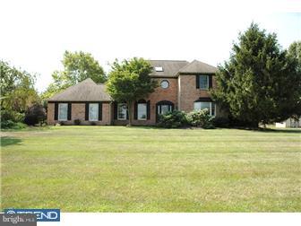 1080 Grenoble Road Warminster, PA 18974 - Photo 1 of 25 Exterior Front