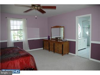 1080 Grenoble Road Warminster, PA 18974 - Photo 15 of 25 Bedroom - Main