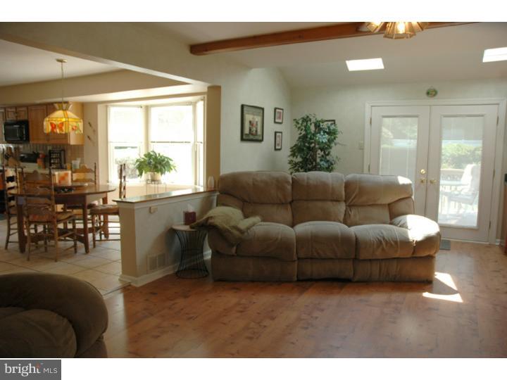 1080 Grenoble Road Warminster, PA 18974 - Photo 8 of 25 Family Room