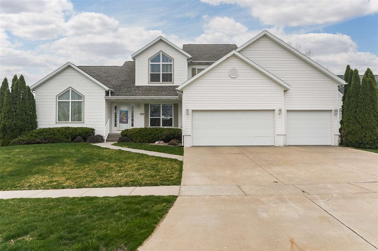 2470 Hunters Ridge Road Marion, IA 52302 - Photo 1 of 50 Gallery Image 1