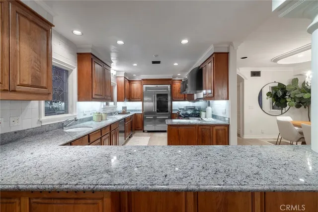 $10,695,000 | 339 Via Lido Soud, Newport Beach, CA 92663