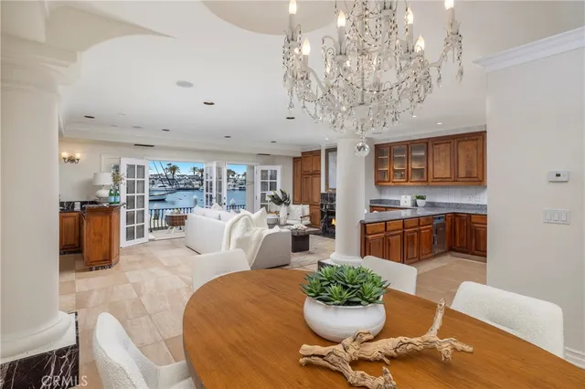 $10,695,000 | 339 Via Lido Soud, Newport Beach, CA 92663