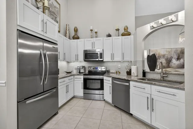 $9,000 | 2802 Sabal Palm Lane, Palm Beach Gardens, FL 33418