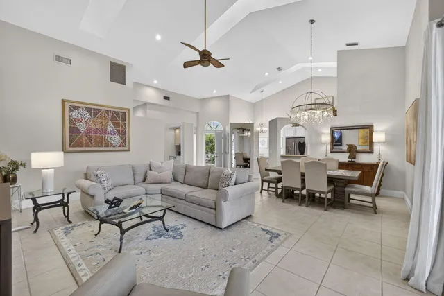 $9,000 | 2802 Sabal Palm Lane, Palm Beach Gardens, FL 33418