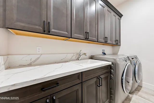 $1,450,000 | 912 Holstein Court, Gardnerville, NV 89460