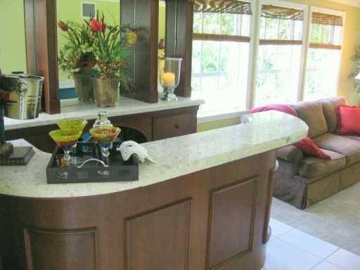 14 North River Road Stuart, FL 34996 - Photo 5 of 8 Gallery Image 5