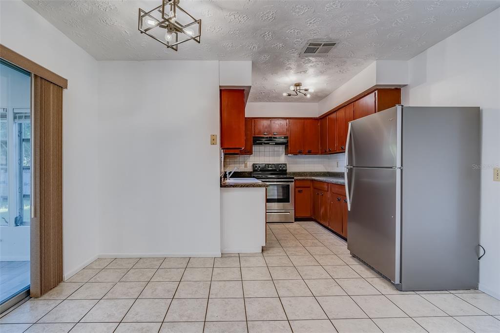 5553 Mallow Street New Port Richey, FL 34652 - Photo 9 of 41 Gallery Image 9