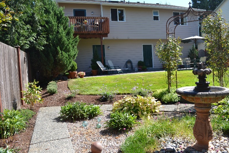 3005 200th Place Southeast Bothell, WA 98012 - Photo 8 of 8 Gallery Image 8