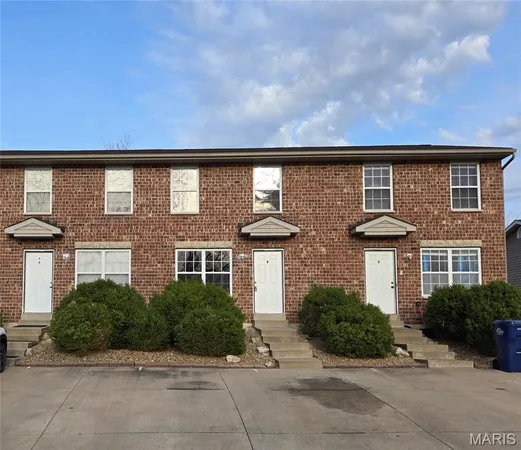 $1,490 | 610 Linda Lane, Unit B, Wentzville, MO 63385