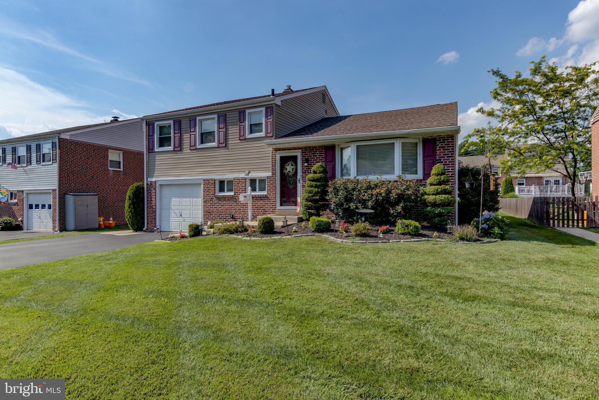 337 Parham Road Springfield, PA 19064 - Photo 2 of 30