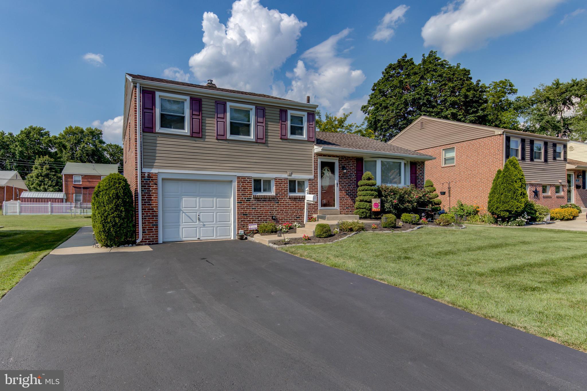 337 Parham Road Springfield, PA 19064 - Photo 3 of 30
