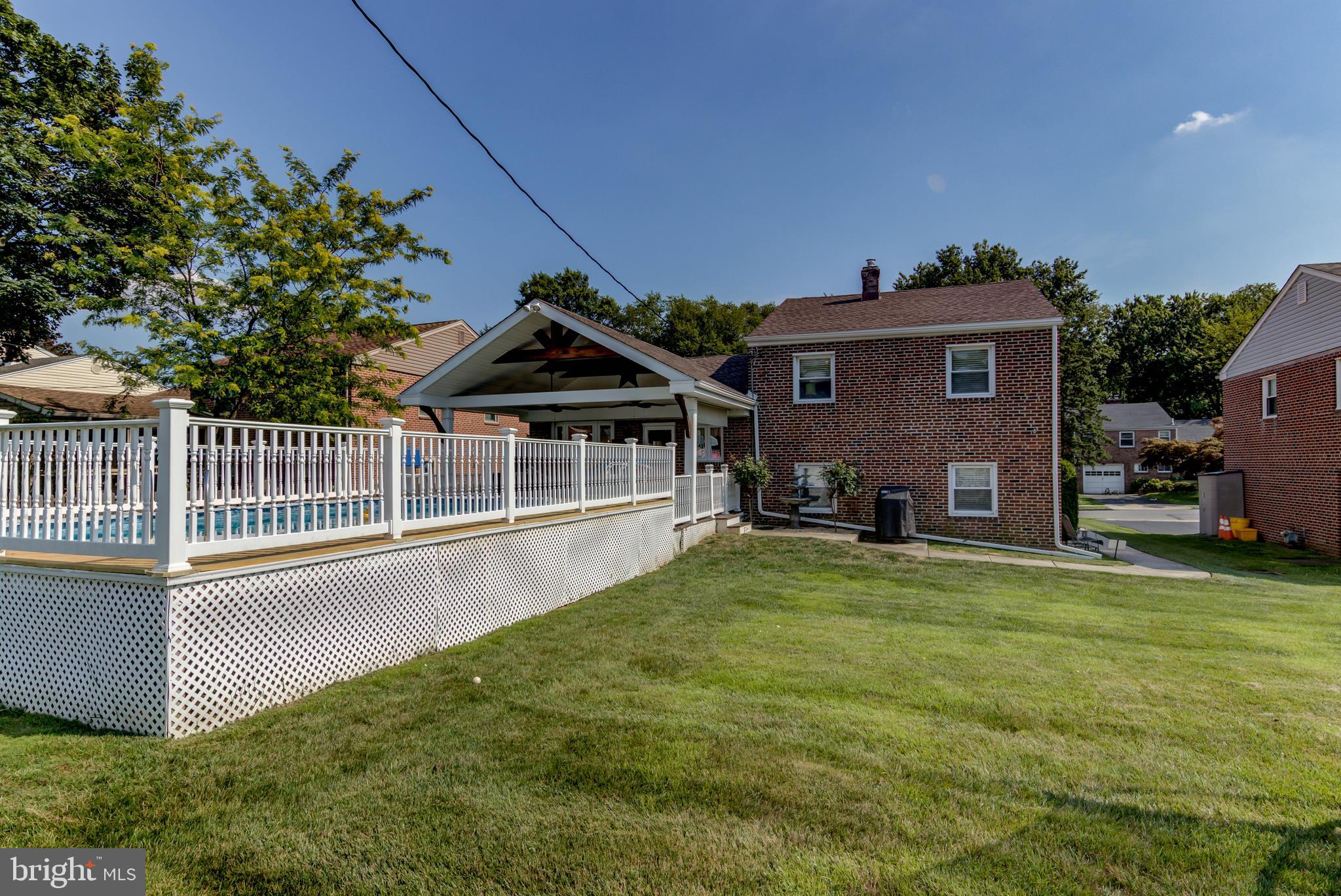 337 Parham Road Springfield, PA 19064 - Photo 4 of 30