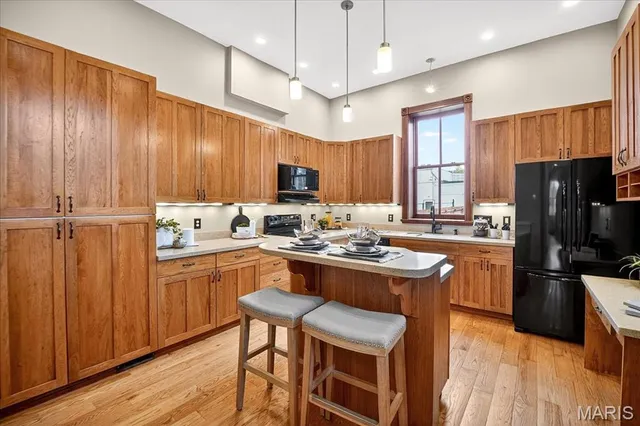 $350,000 | 2307 Sidney Street, St. Louis, MO 63104