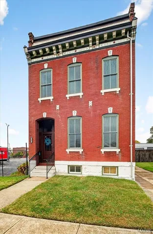 $350,000 | 2307 Sidney Street, St. Louis, MO 63104