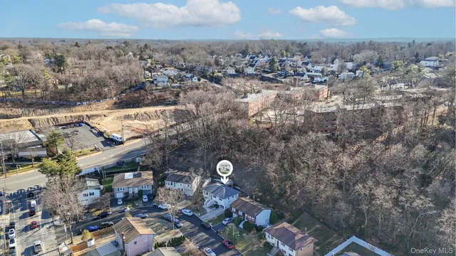 $899,000 | 9 Harmony Lane, Glen Cove, NY 11542