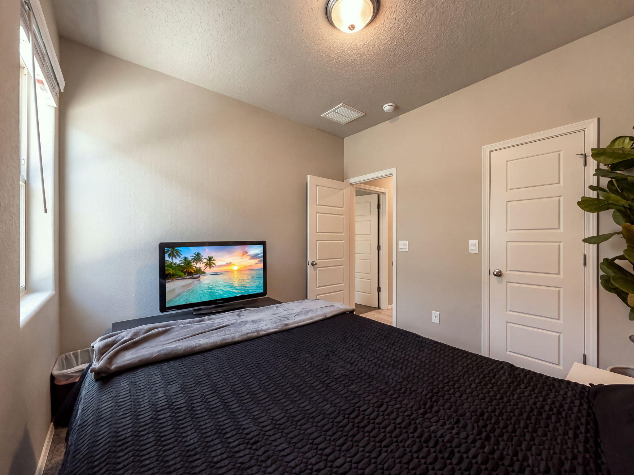 4810 Mount Salas Street Northeast Rio Rancho, NM 87144 - Photo 7 of 40 Gallery Image 7