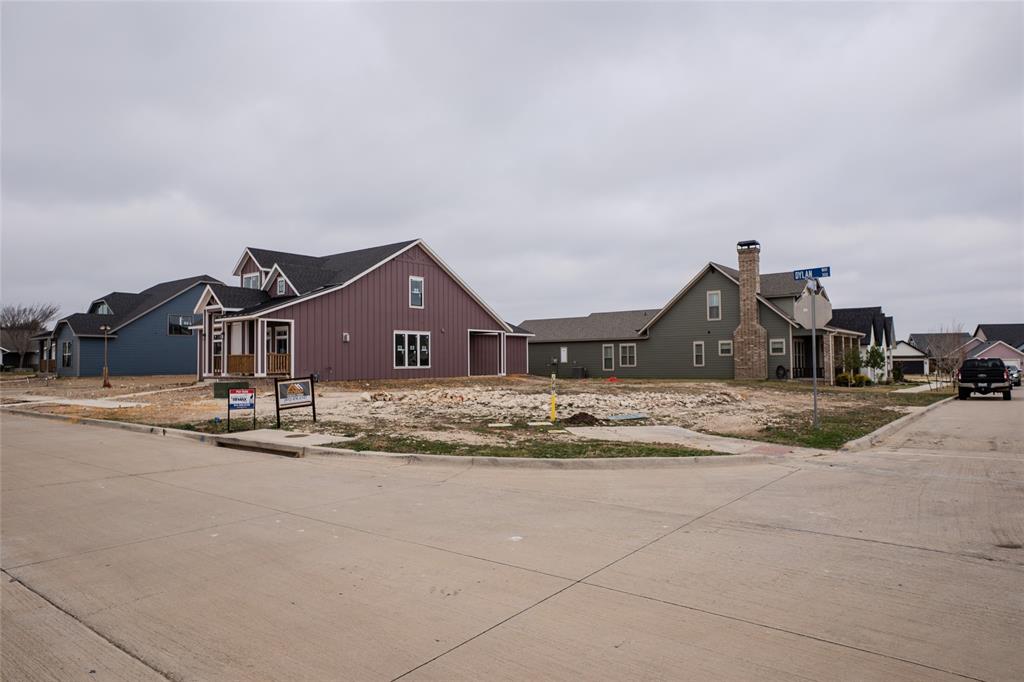317 Dylan Way Midlothian, TX 76065 - Photo 14 of 20 a view of house with a street