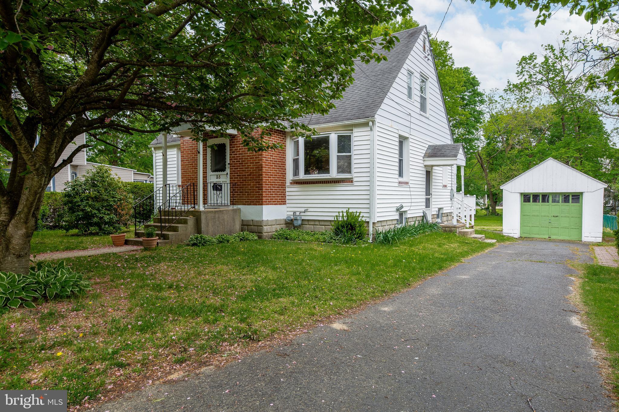 35 Evergreen Avenue Pitman, NJ 08071 - Photo 2 of 36