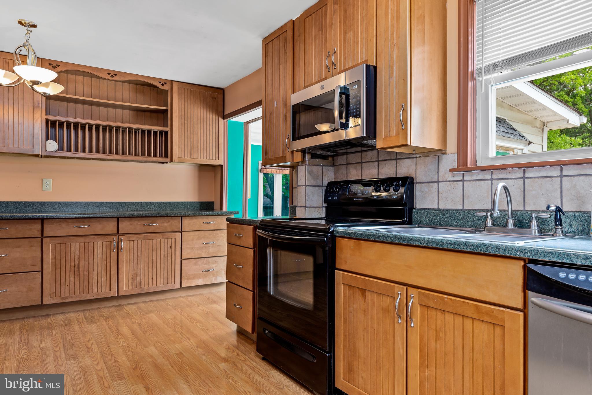 35 Evergreen Avenue Pitman, NJ 08071 - Photo 17 of 36