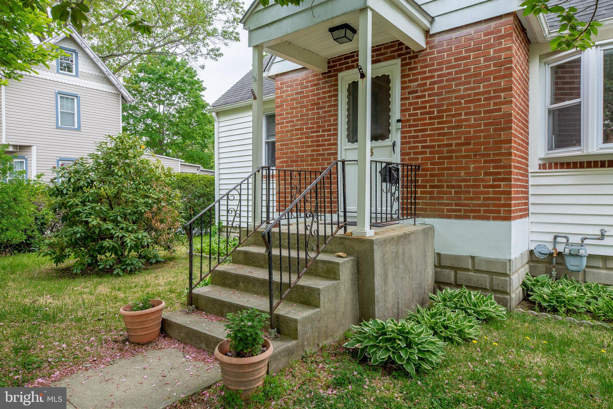 35 Evergreen Avenue Pitman, NJ 08071 - Photo 3 of 36