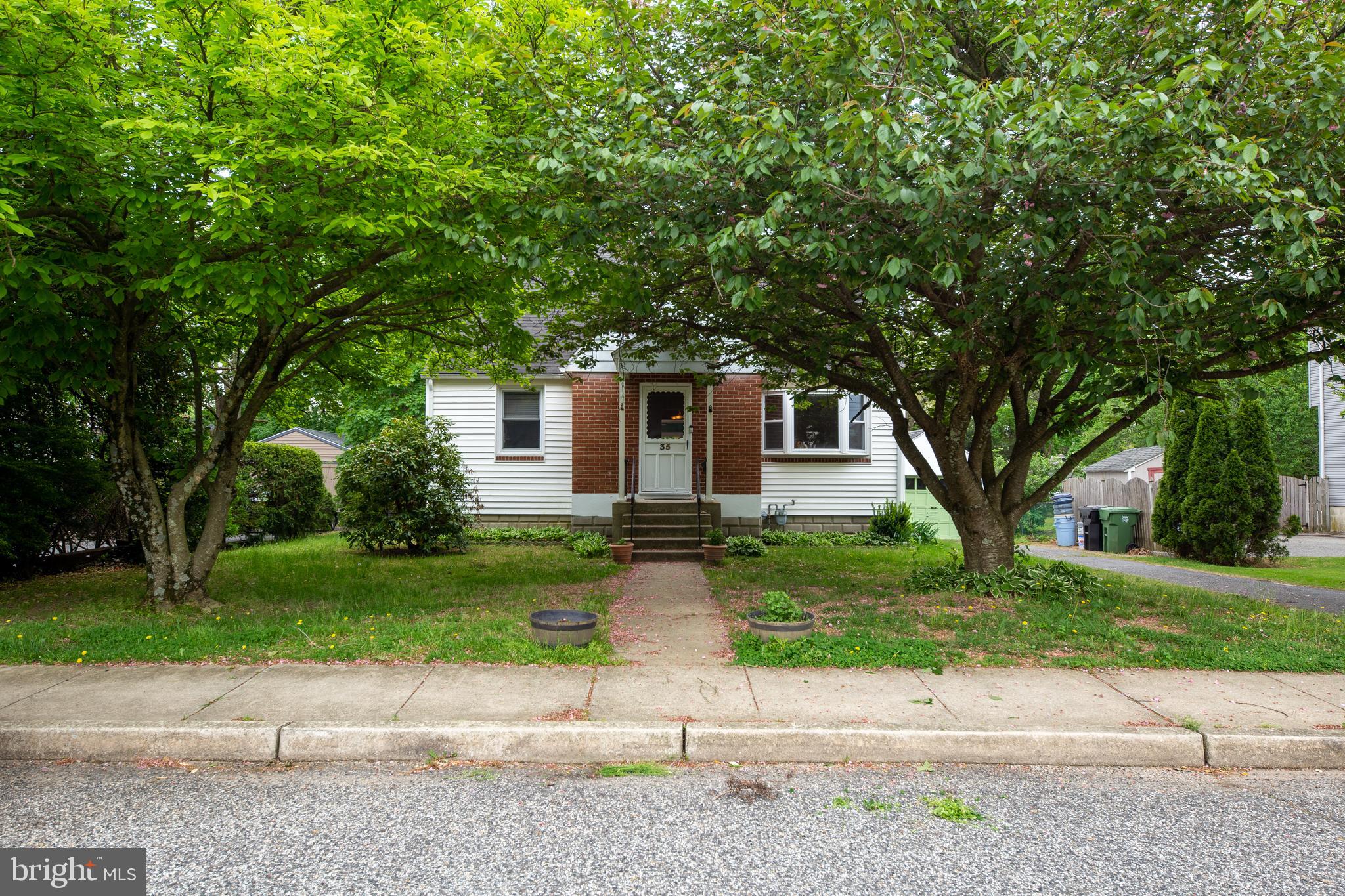 35 Evergreen Avenue Pitman, NJ 08071 - Photo 4 of 36