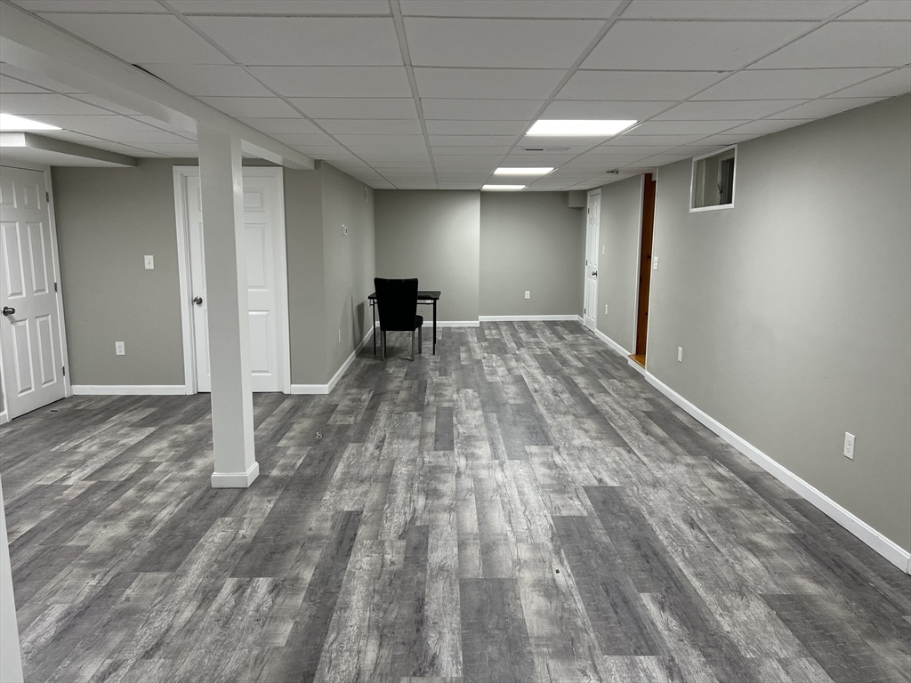 9 Oakland Road Lawrence, MA 01843 - Photo 12 of 19