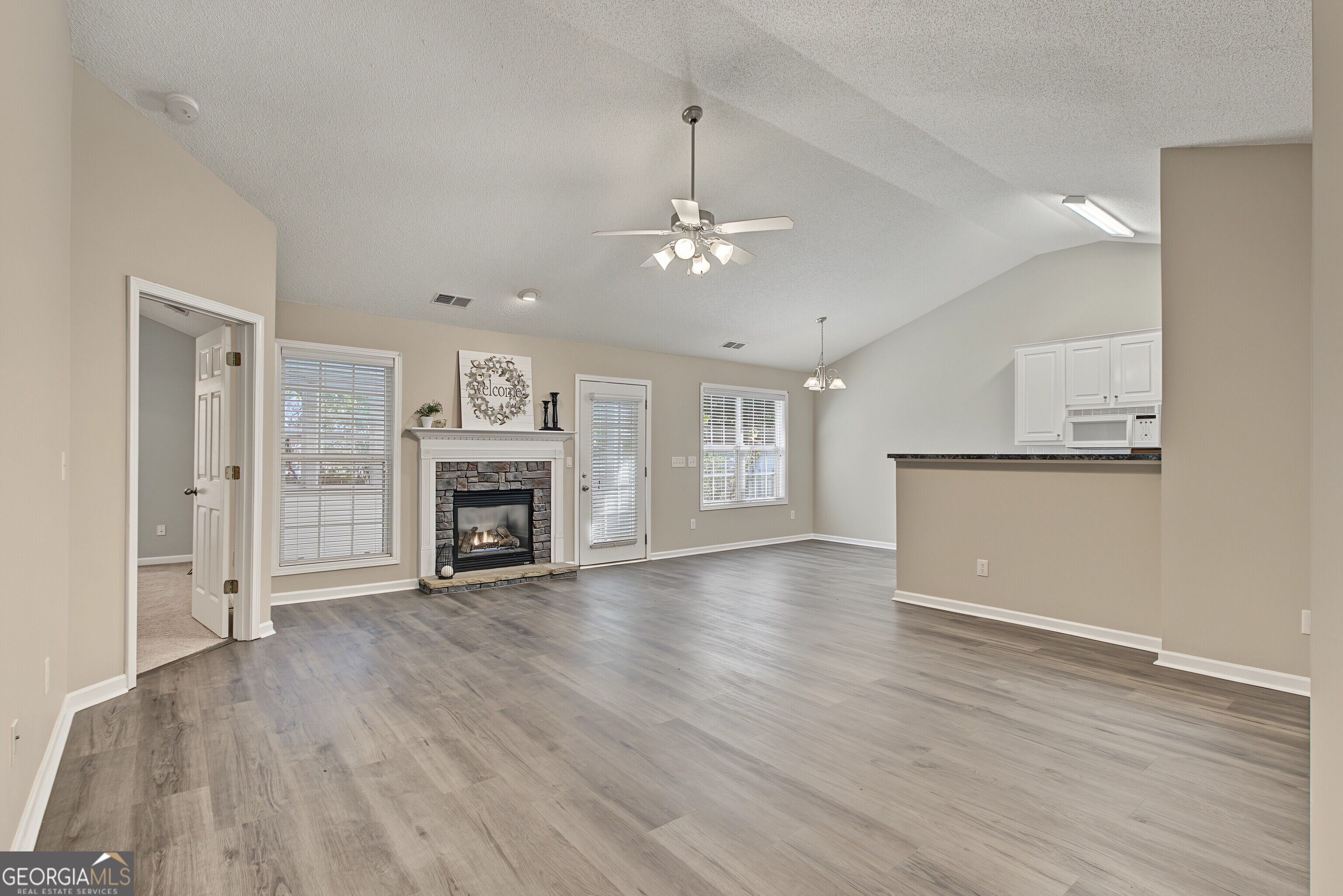 70 Green Spring Newnan, GA 30265 - Photo 9 of 64 Gallery Image 9