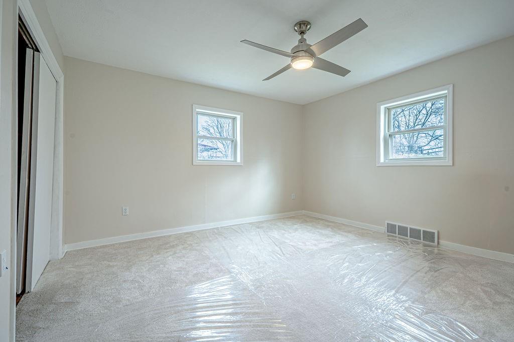 1435 Morrow Road Pittsburgh, PA 15241 - Photo 12 of 26 a view of an empty room with a window