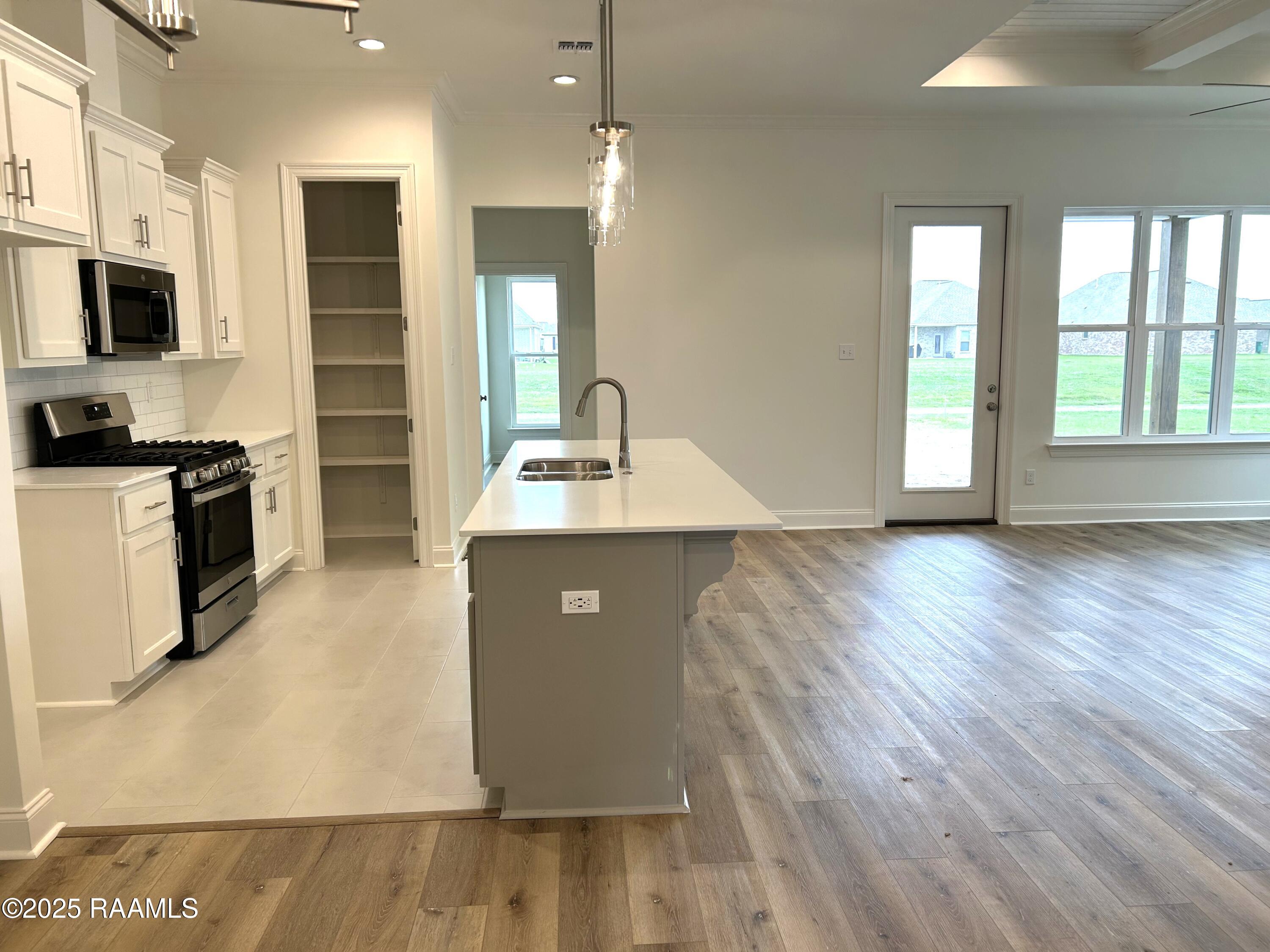 210 Harton Road Youngsville, LA 70592 - Photo 6 of 11 IMG_6368