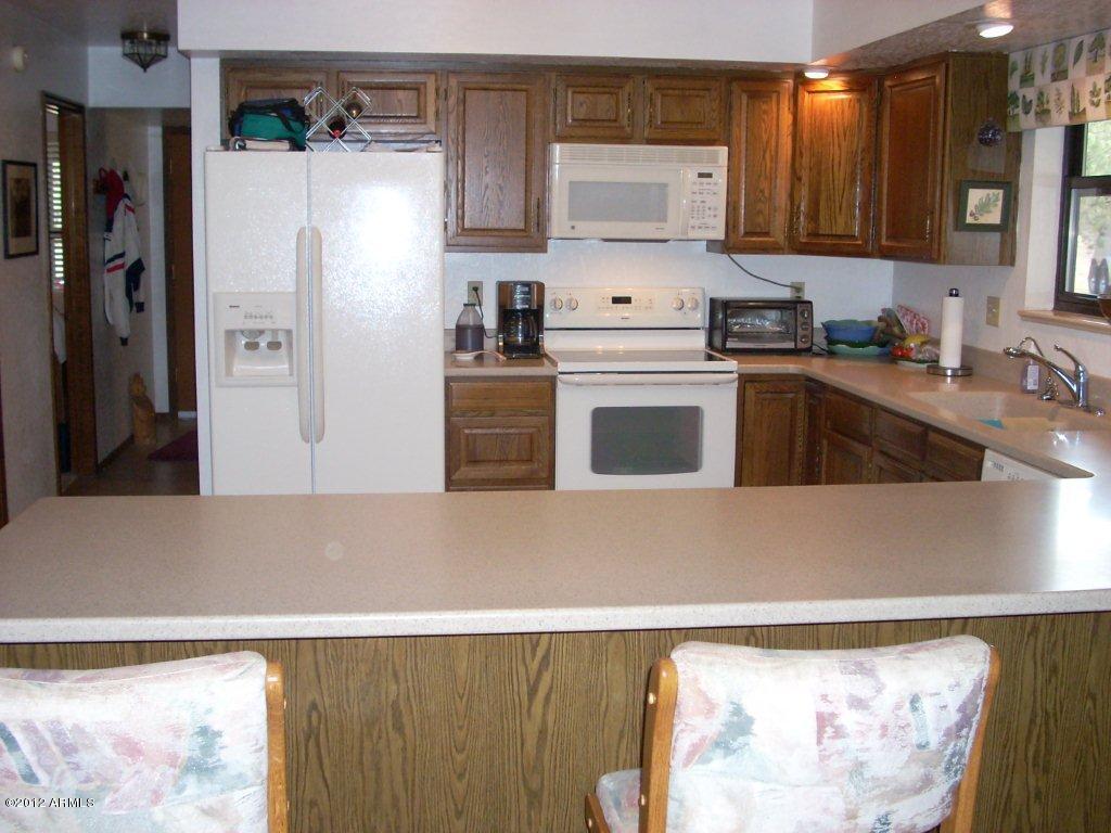 3079 Ponderosa Road Overgaard, AZ 85933 - Photo 12 of 15 12