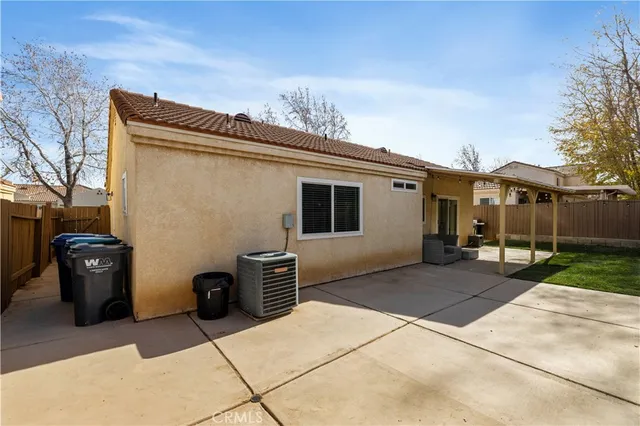 $369,900 | 40161 La Cota Drive, Palmdale, CA 93550