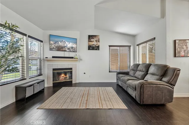 $369,900 | 40161 La Cota Drive, Palmdale, CA 93550