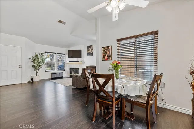 $369,900 | 40161 La Cota Drive, Palmdale, CA 93550