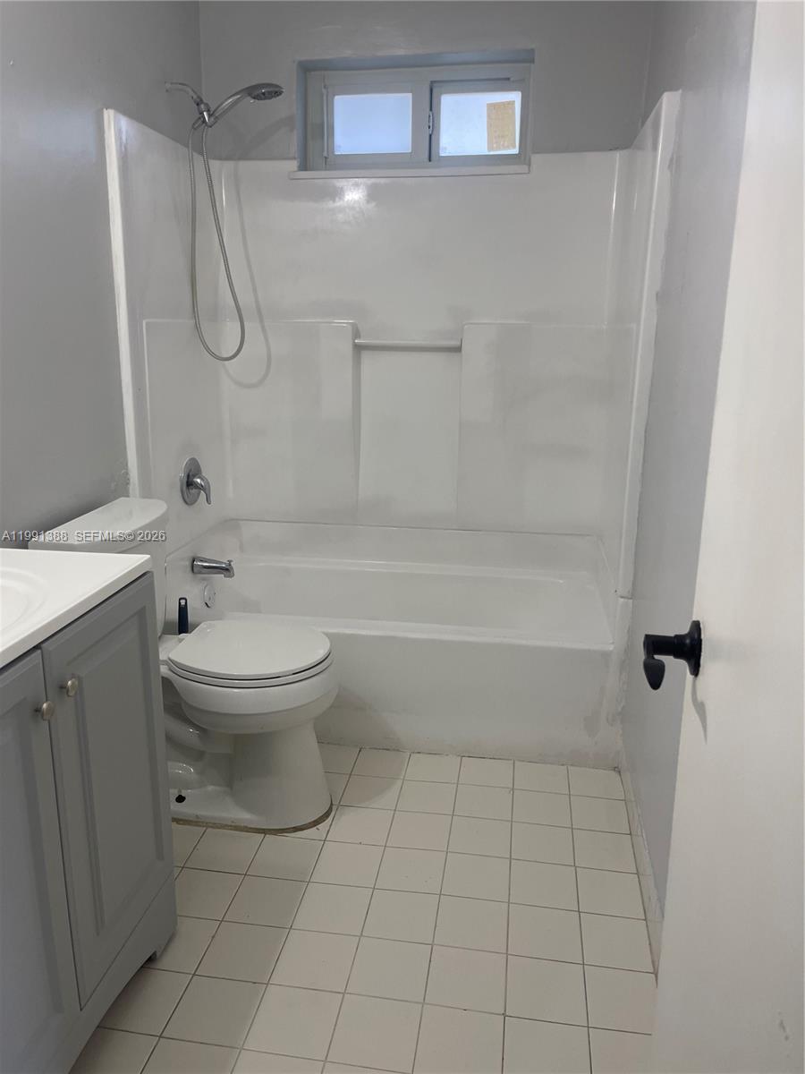 1950 Southwest 68th Way Miramar, FL 33023 - Photo 6 of 6