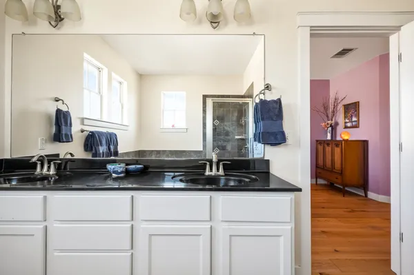 $775,000 | 2201 Zach Scott Street, Austin, TX 78723