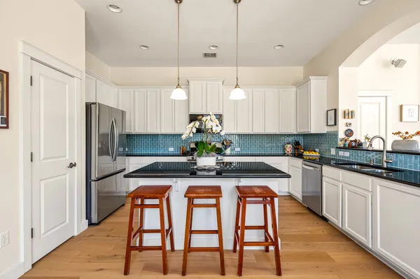 $775,000 | 2201 Zach Scott Street, Austin, TX 78723