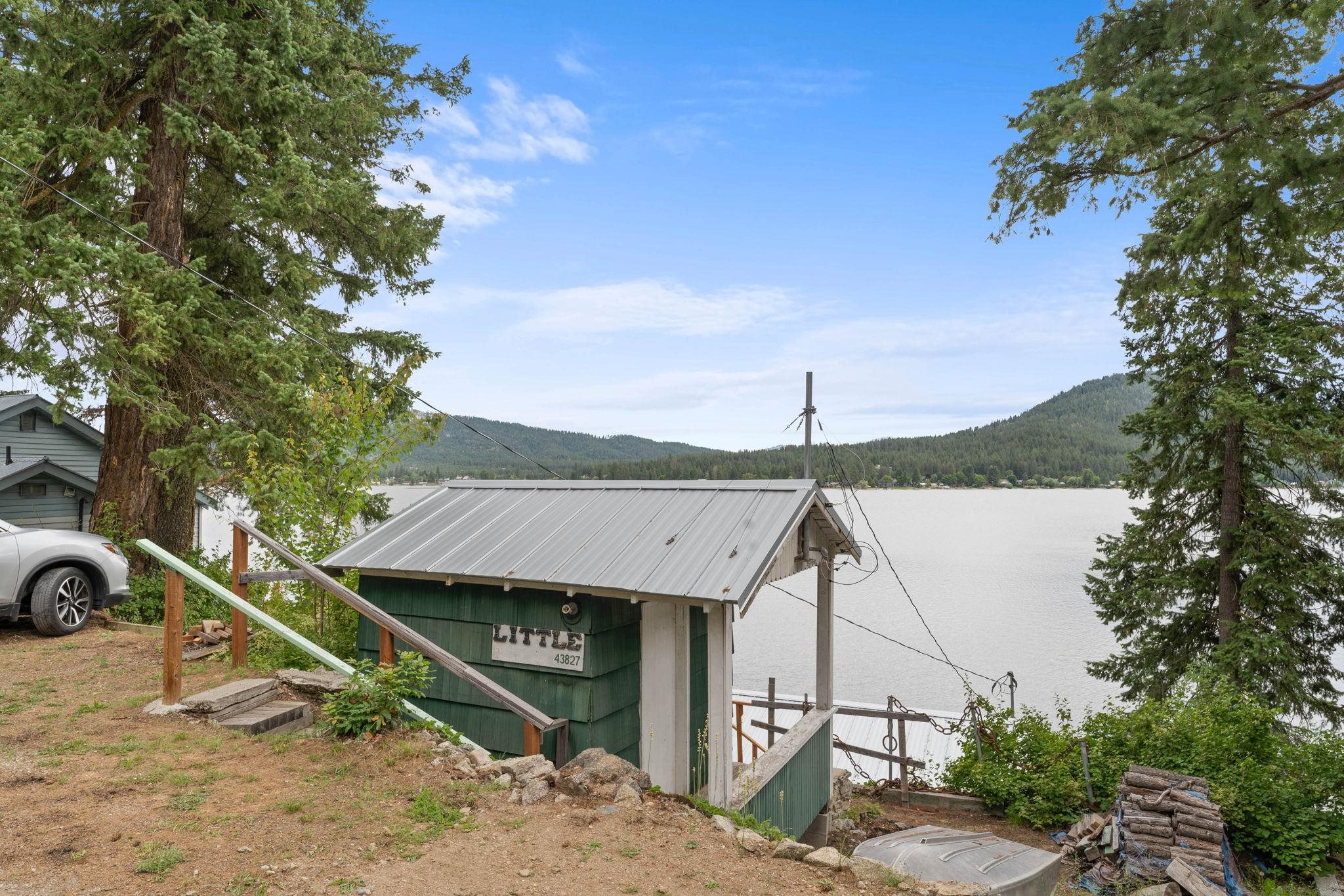 43827 Silver Beach Road Loon Lake, WA 99148 - Photo 5 of 45 Gallery Image 5