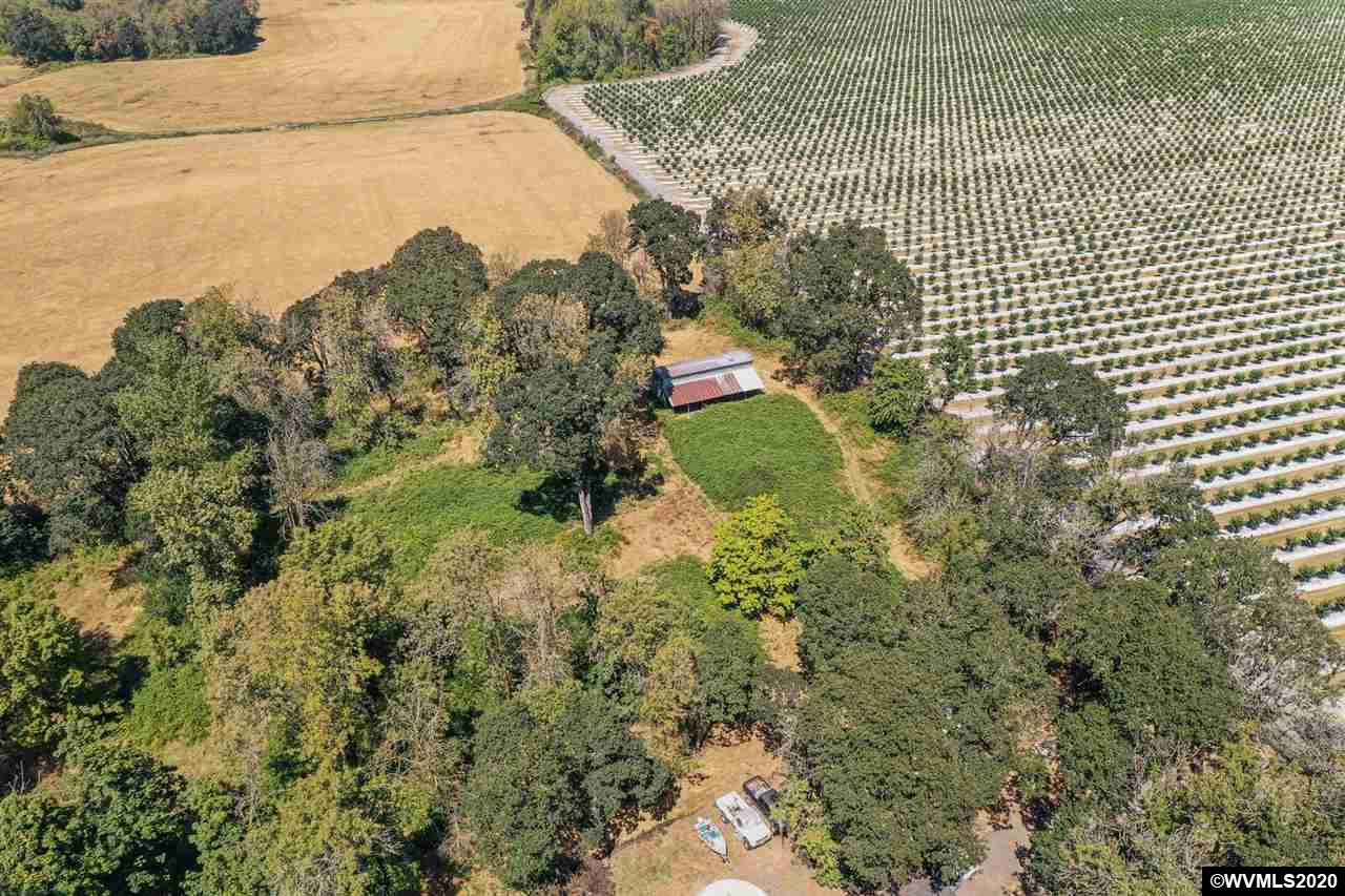 12092 Marion Road Southeast Turner, OR 97392 - Photo 9 of 26
