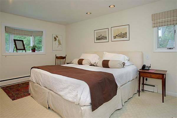 25 Wayne Road Newton, MA 02459 - Photo 6 of 6
