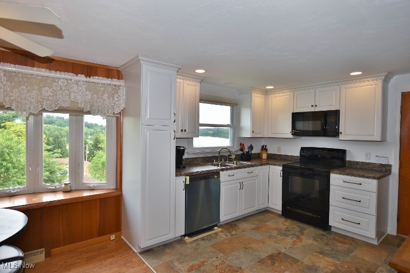 1121 Fiesta Road Southwest Dellroy, OH 44620 - Photo 10 of 38