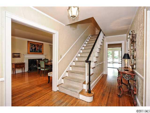 1839 South Wendover Road Charlotte, NC 28211 - Photo 2 of 16 Gallery Image 2