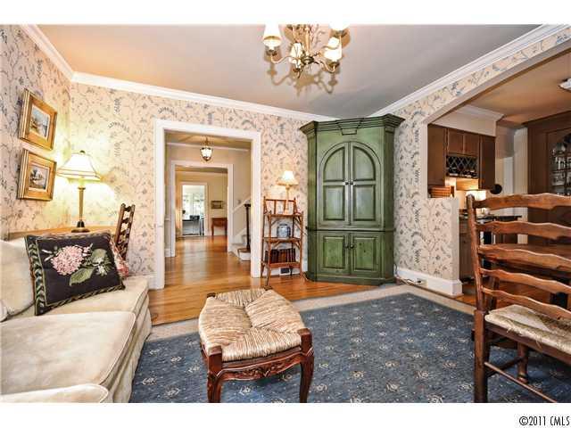1839 South Wendover Road Charlotte, NC 28211 - Photo 5 of 16 Gallery Image 5