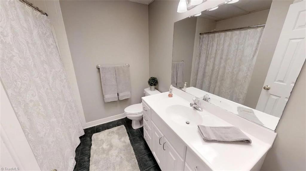 1511 Enterprise Road Lexington, NC 27295 - Photo 22 of 26 Full bath in the basement.