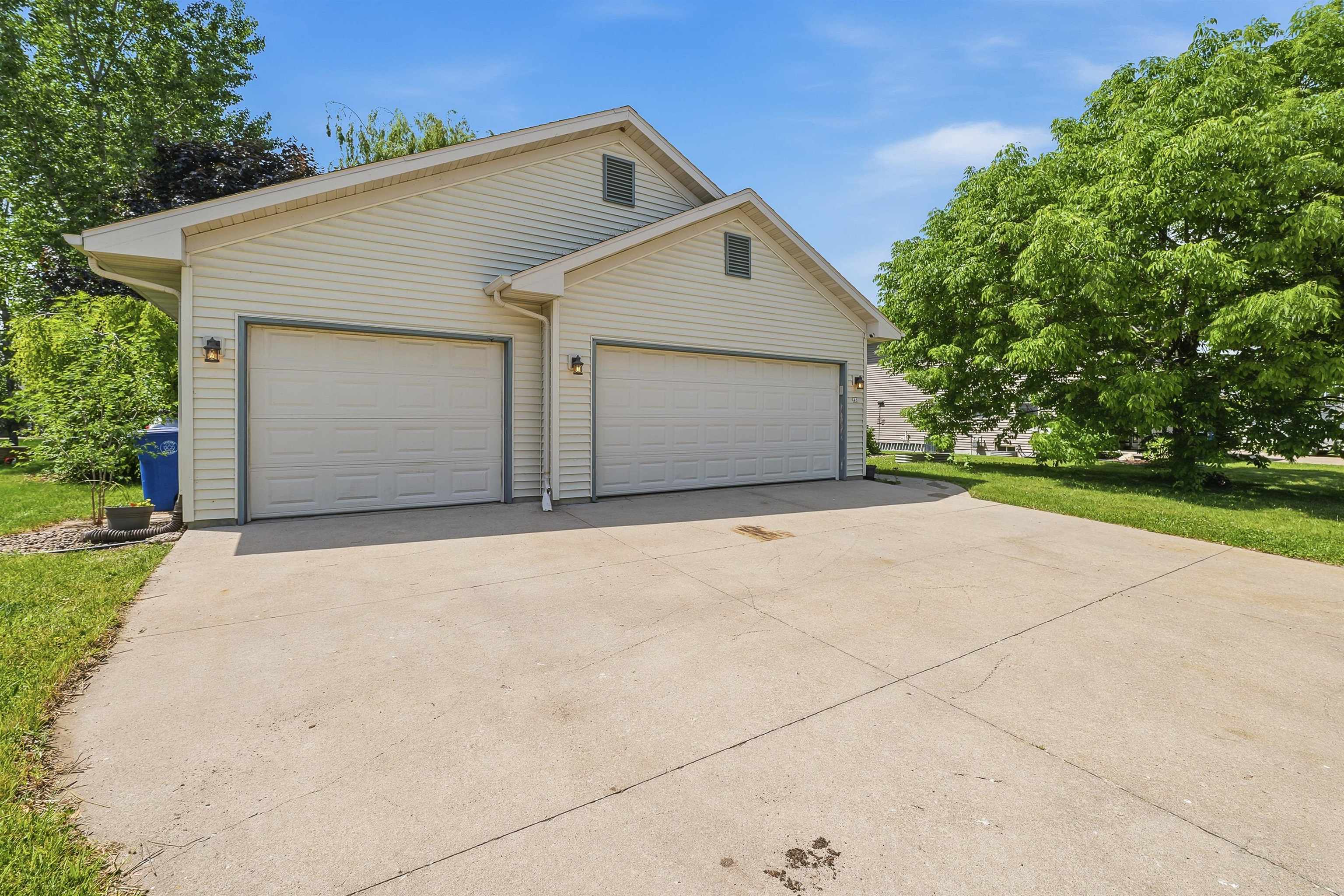 45 Jacob Avenue Oshkosh, WI 54902 - Photo 21 of 25