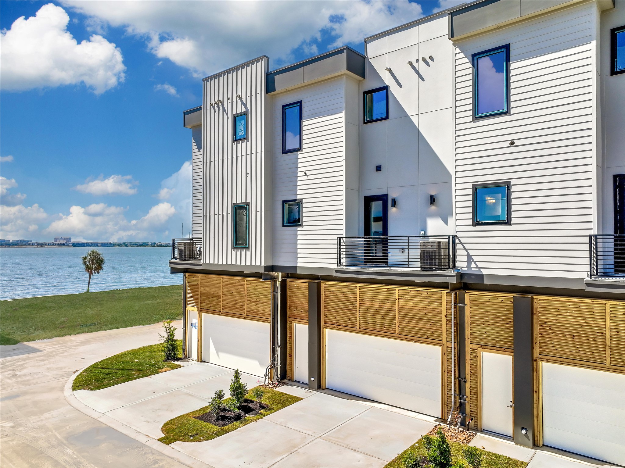 4410 Tucker Lane Seabrook, TX 77586 - Photo 34 of 44