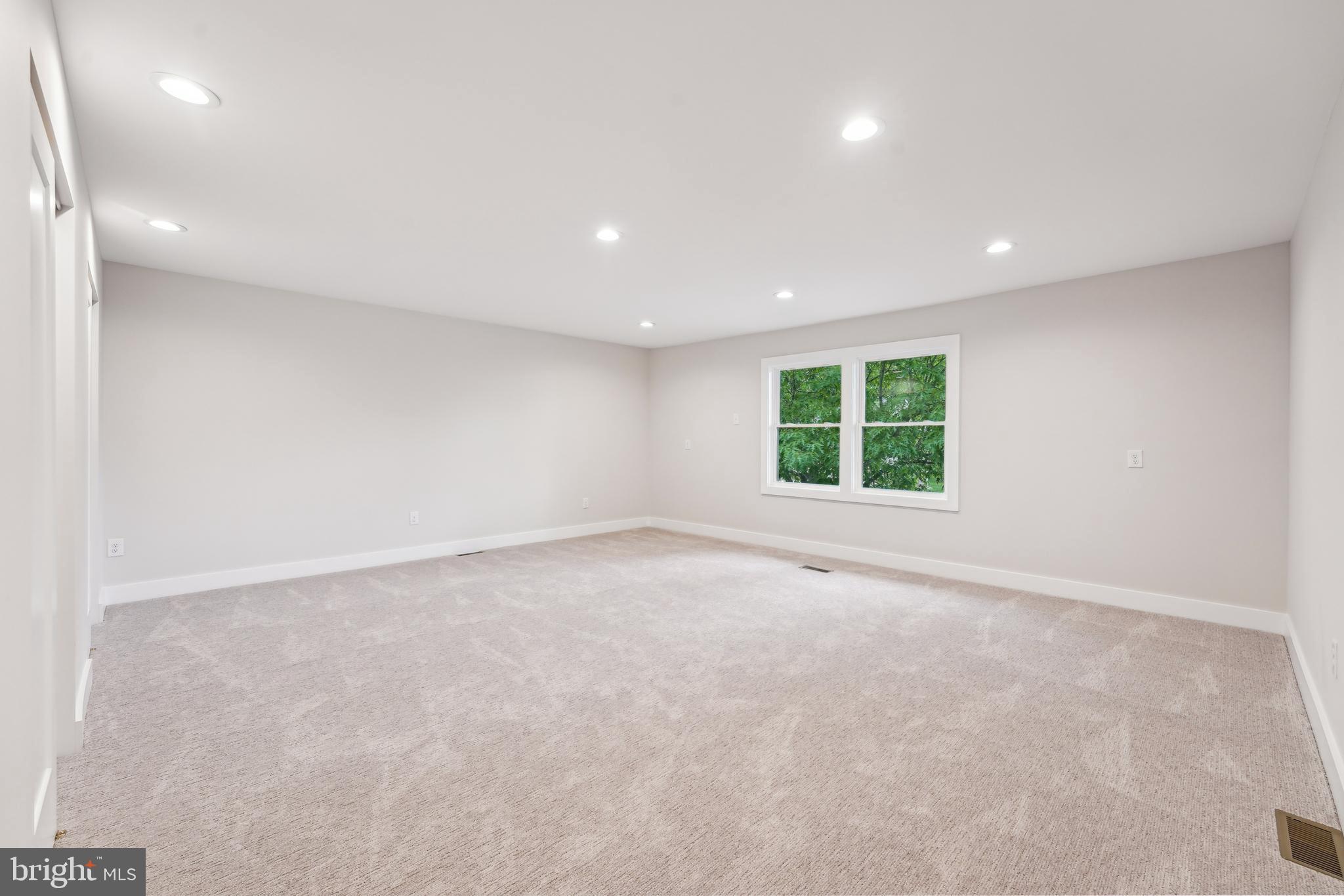 44 Concord Road Marlton, NJ 08053 - Photo 23 of 43 an empty room with windows