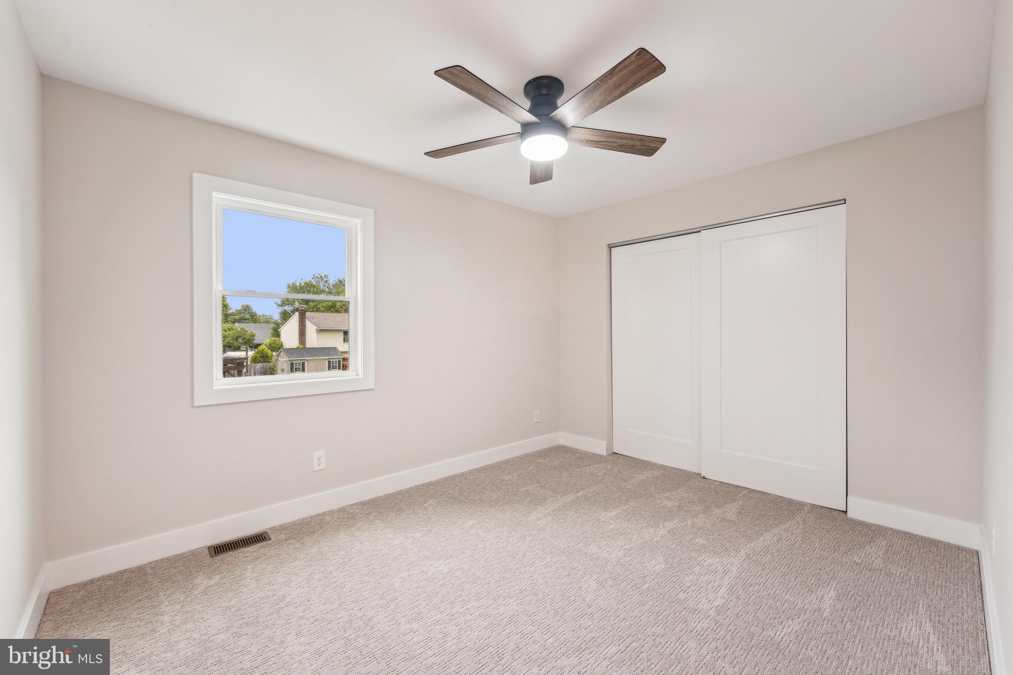 44 Concord Road Marlton, NJ 08053 - Photo 33 of 43 an empty room with window and ceiling fan