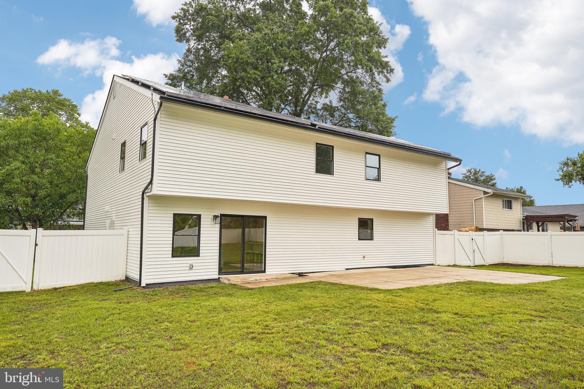 44 Concord Road Marlton, NJ 08053 - Photo 38 of 43 a backyard of a house with large trees